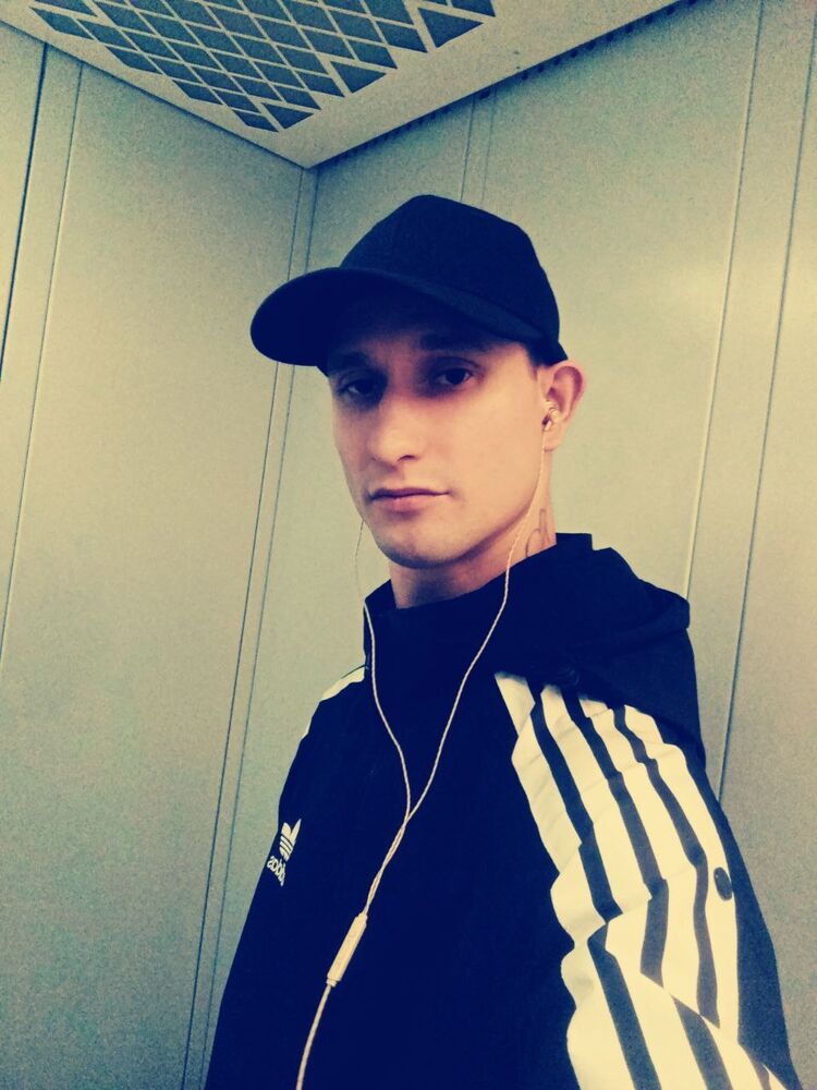  47565919  , 27 ,    