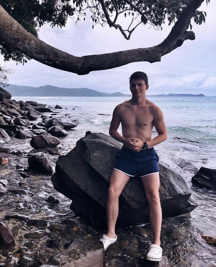  Ch'angwon,   Konstantin, 30 ,   ,   