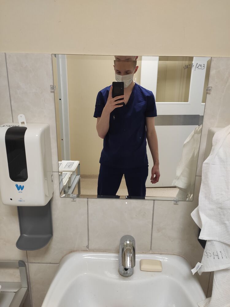  --,    , 21 ,   ,   