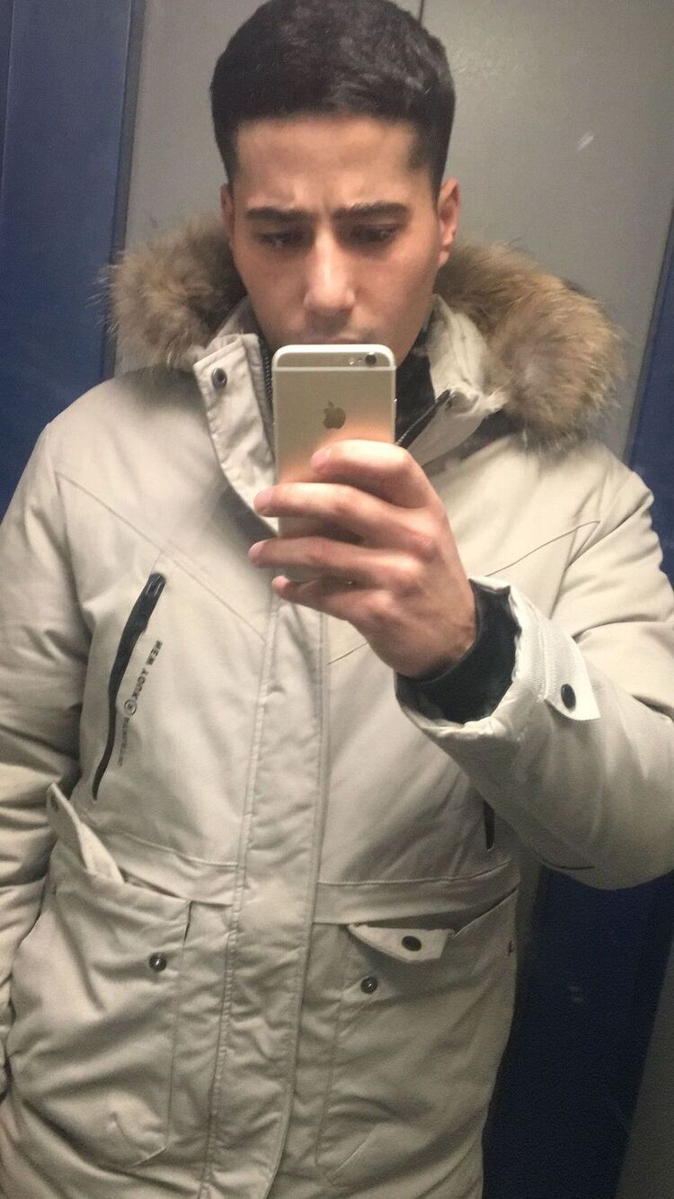  39084348  , 24 ,    