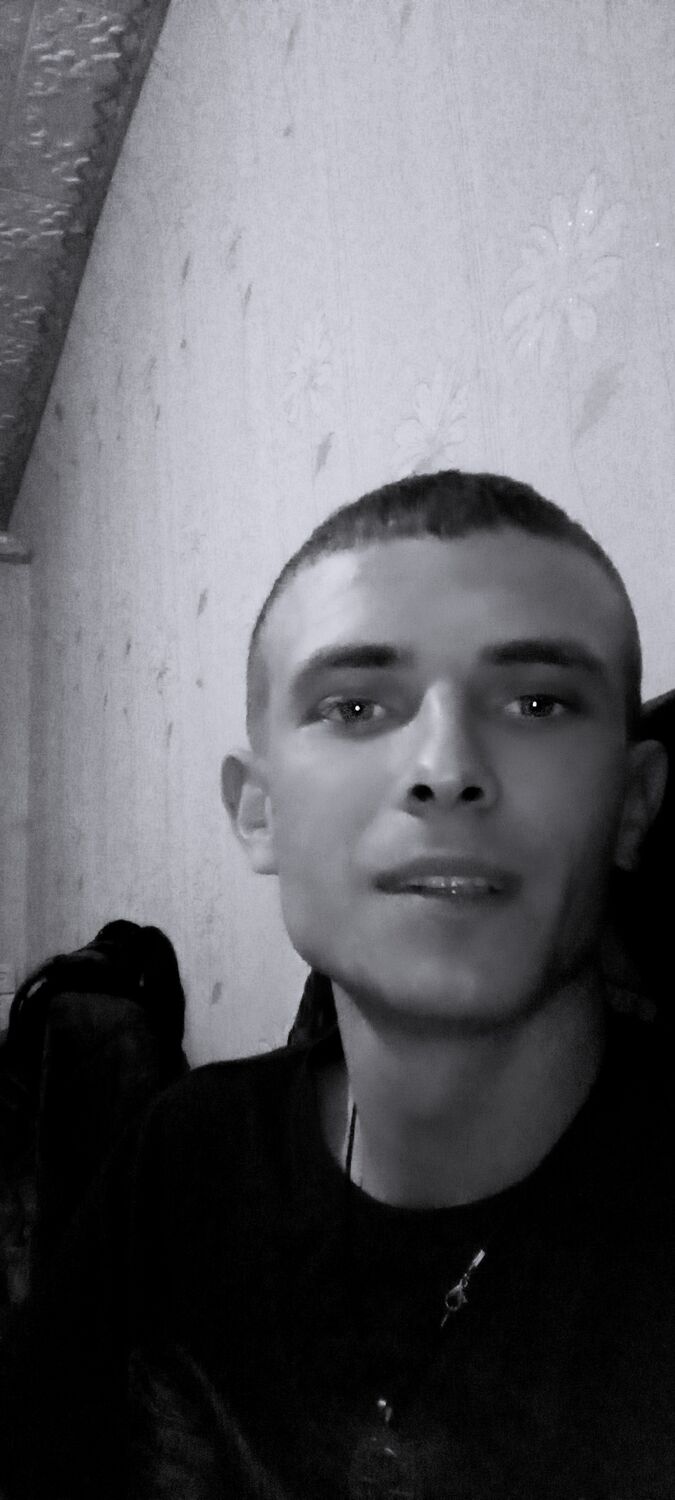  37572878  Vad, 29 ,    