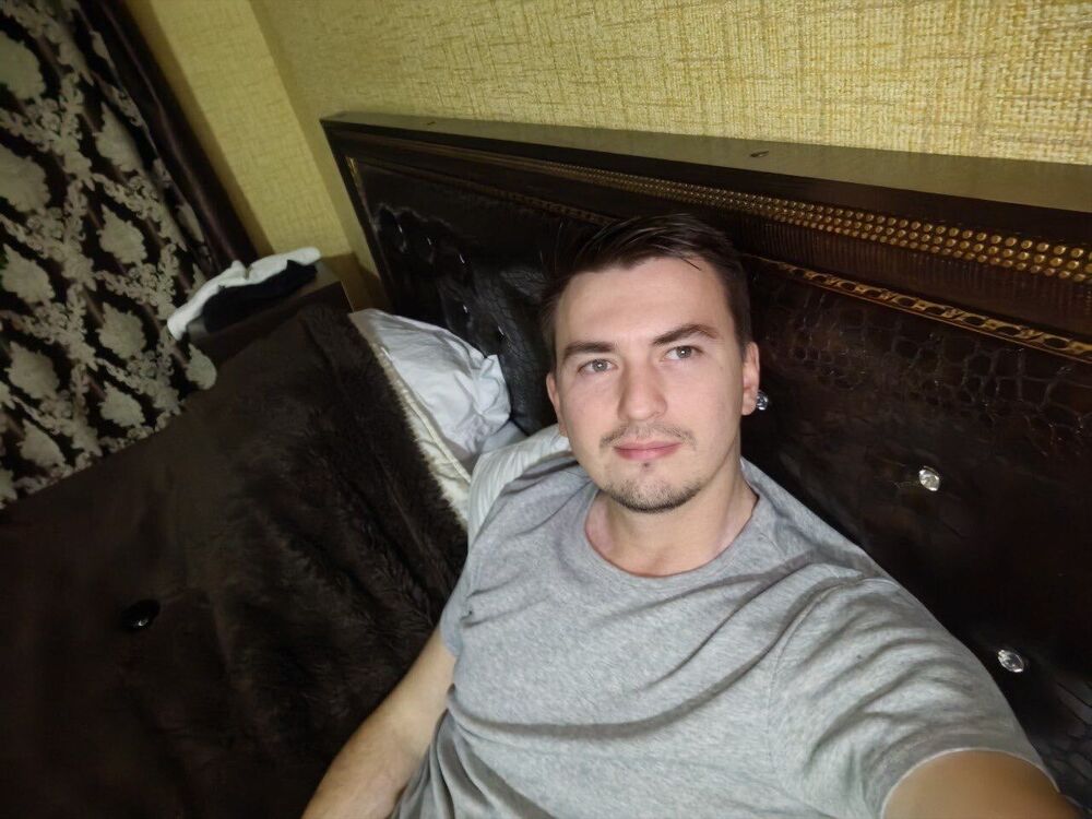  43903258  Andrey, 27 ,     