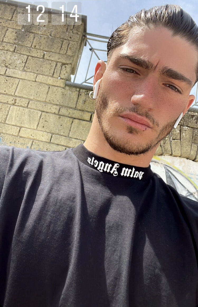  33269308  Jack Aden, 29 ,    