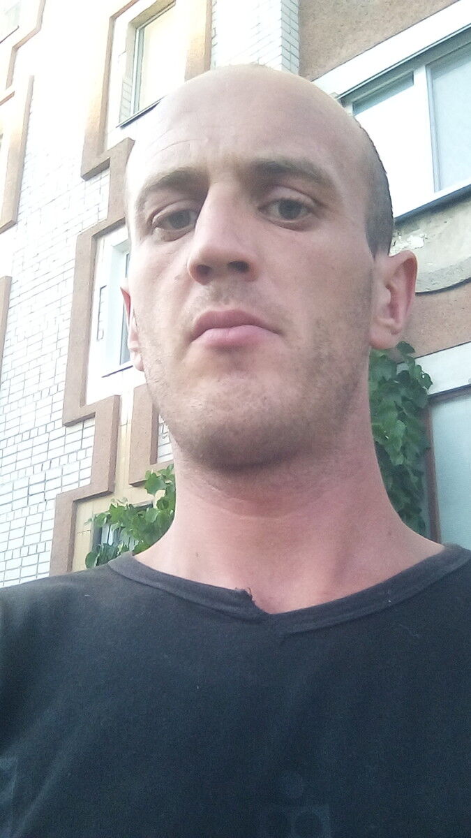  ,   Sergei, 37 ,     , c 