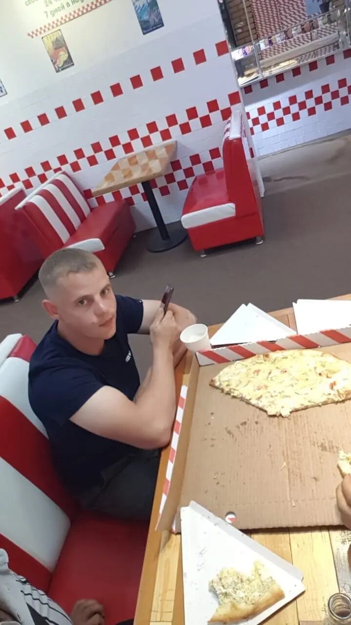  38252058  , 32 ,    