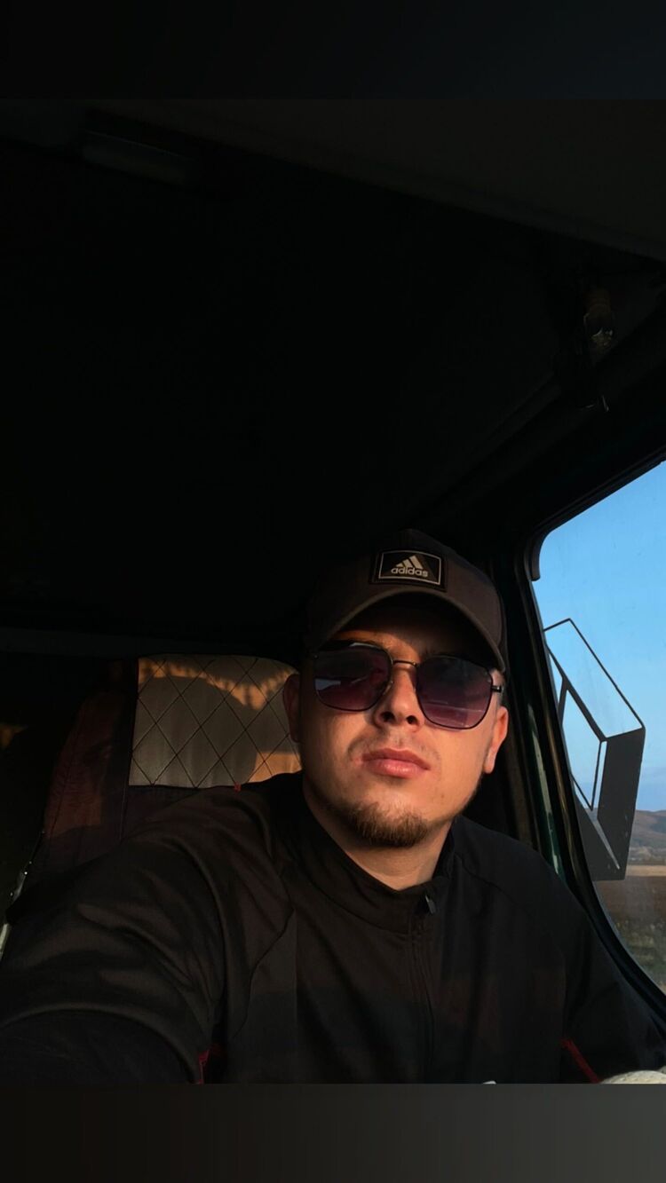  41180098  , 27 ,    