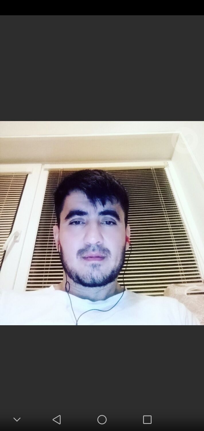  39009878  Dief, 35 ,    