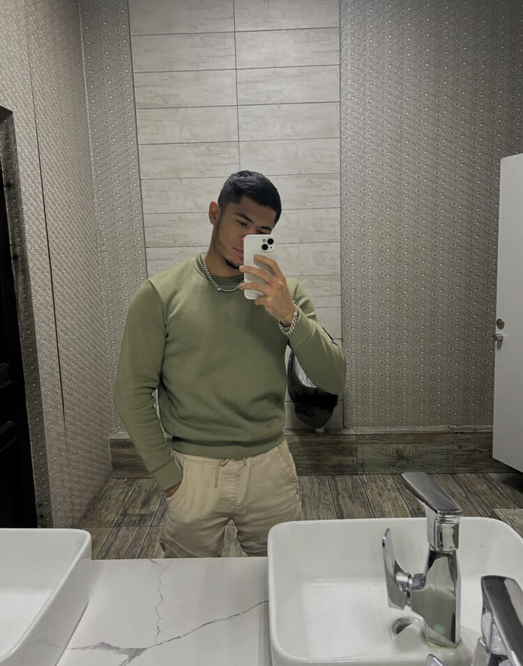  52406728  Rustam, 28 ,    