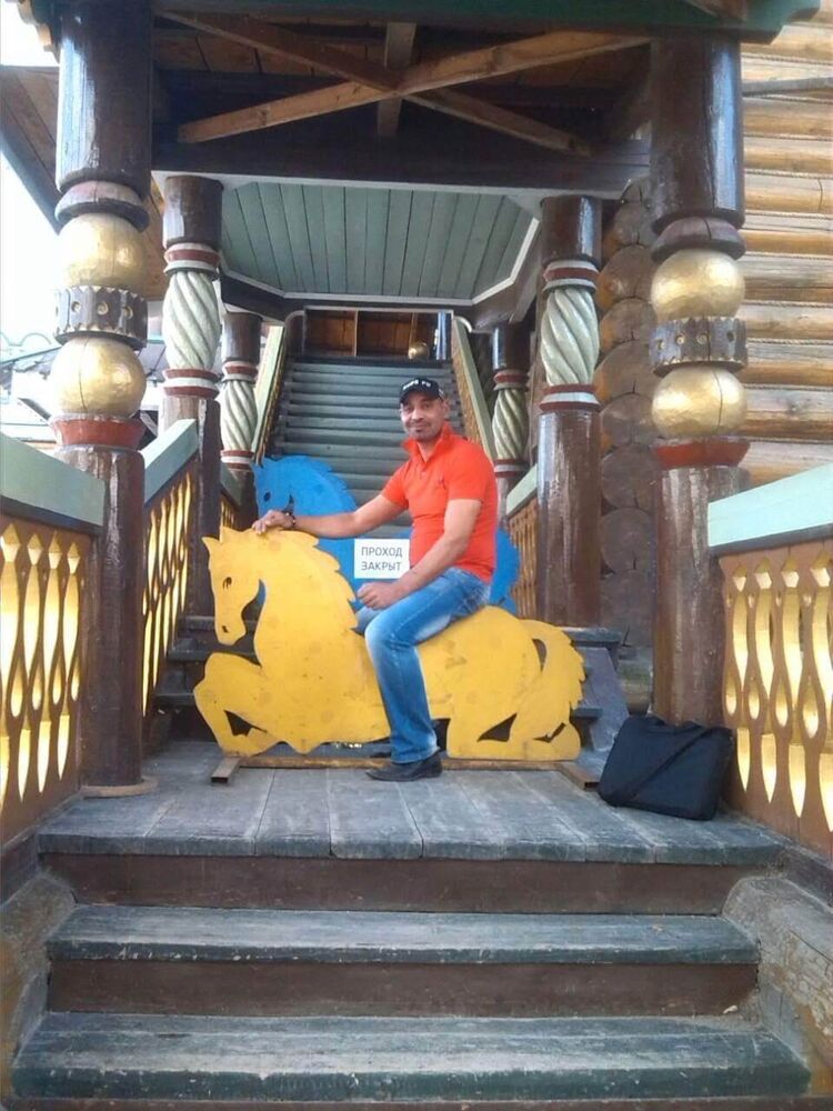  51999428  Ahmed, 46 ,    