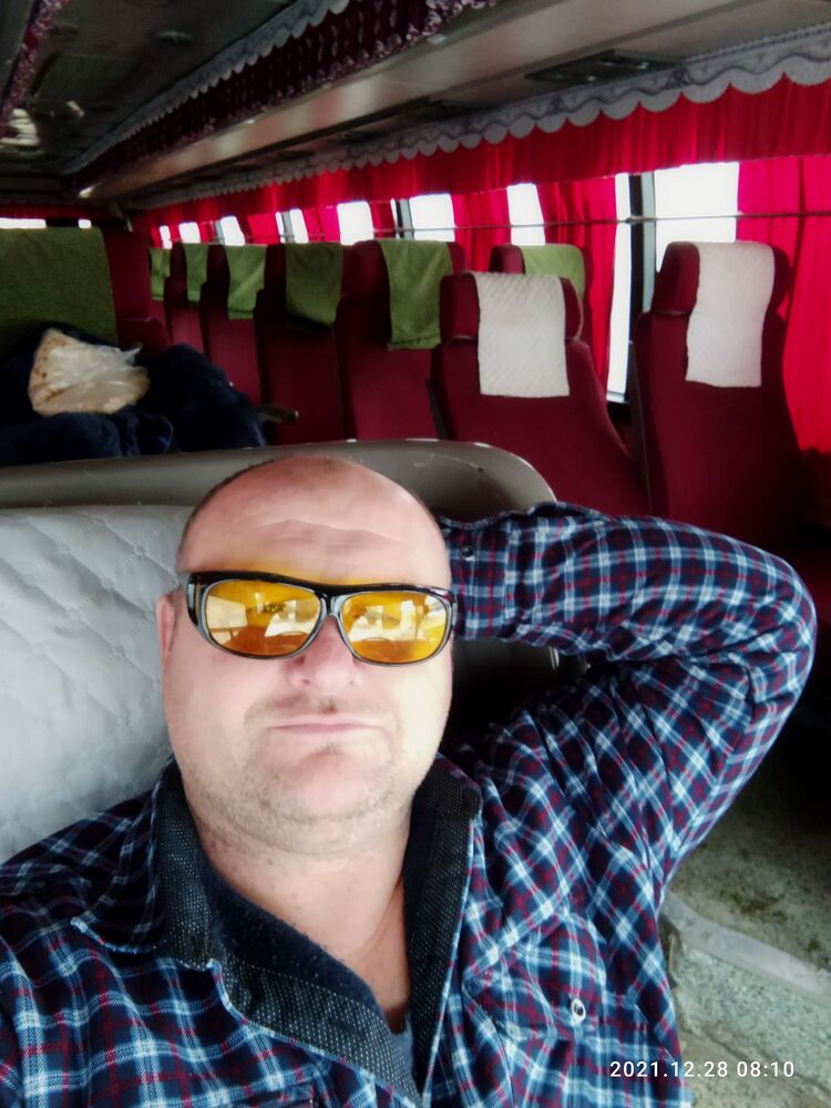  ,   , 52 ,   ,   