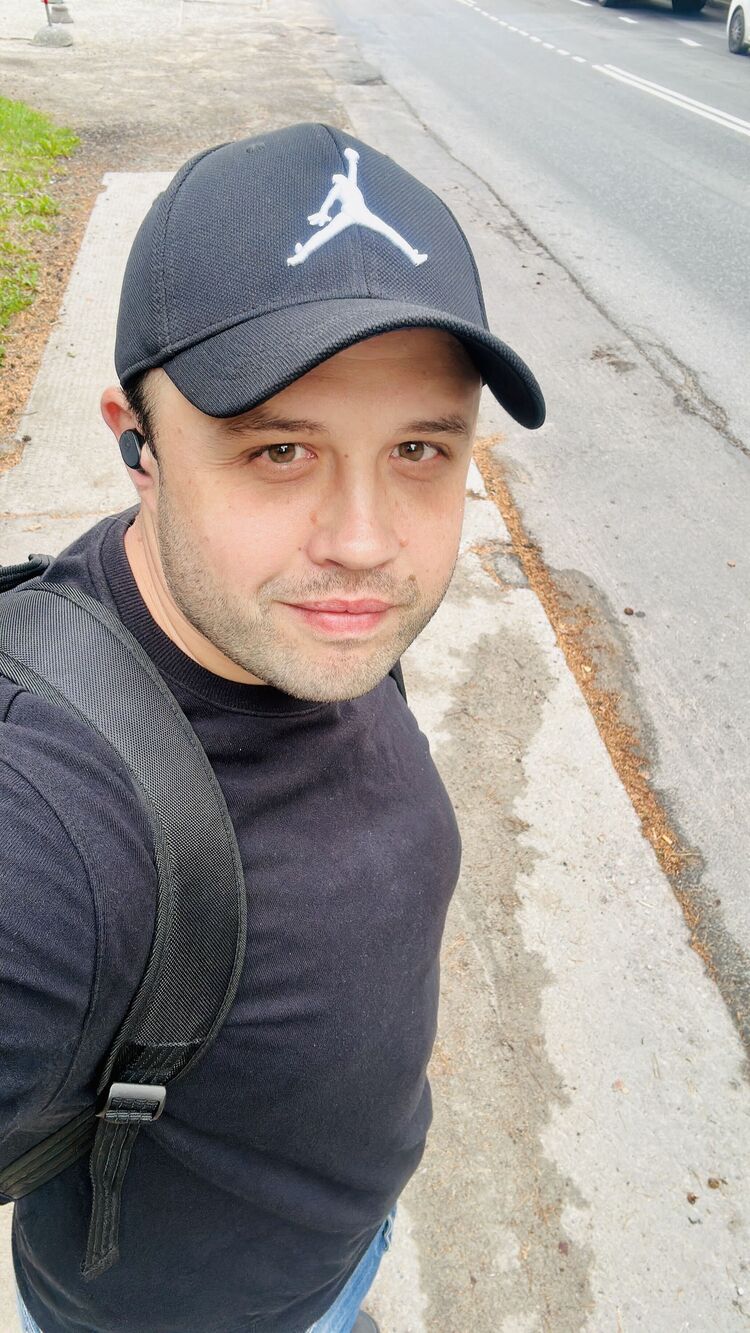  37383248  Dima, 36 ,    