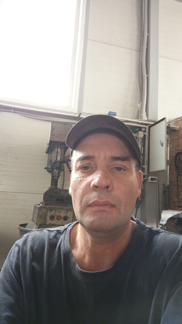  46326858  , 44 ,    