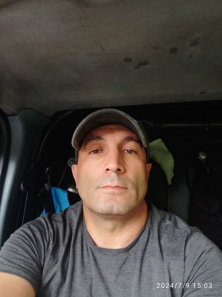  44510518  , 40 ,    