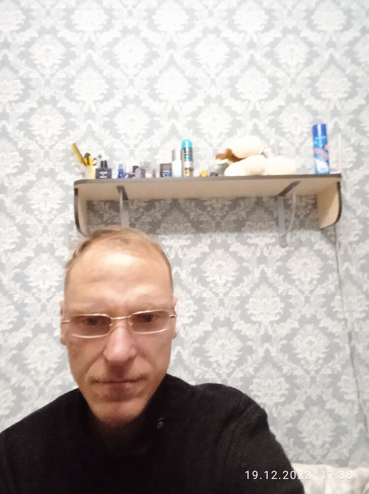  33084568  , 40 ,    