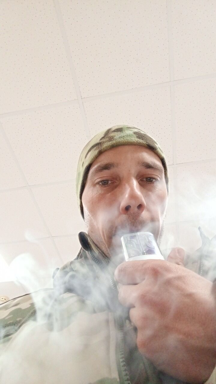  49676938  Nikitisik, 32 ,    