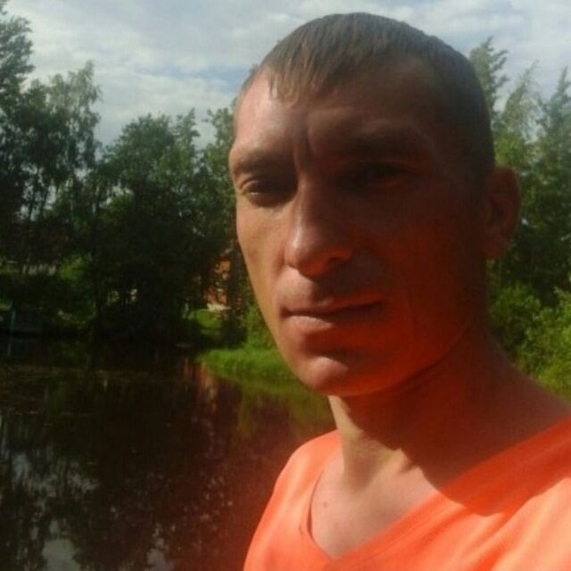  25476678  Vasily, 42 ,    