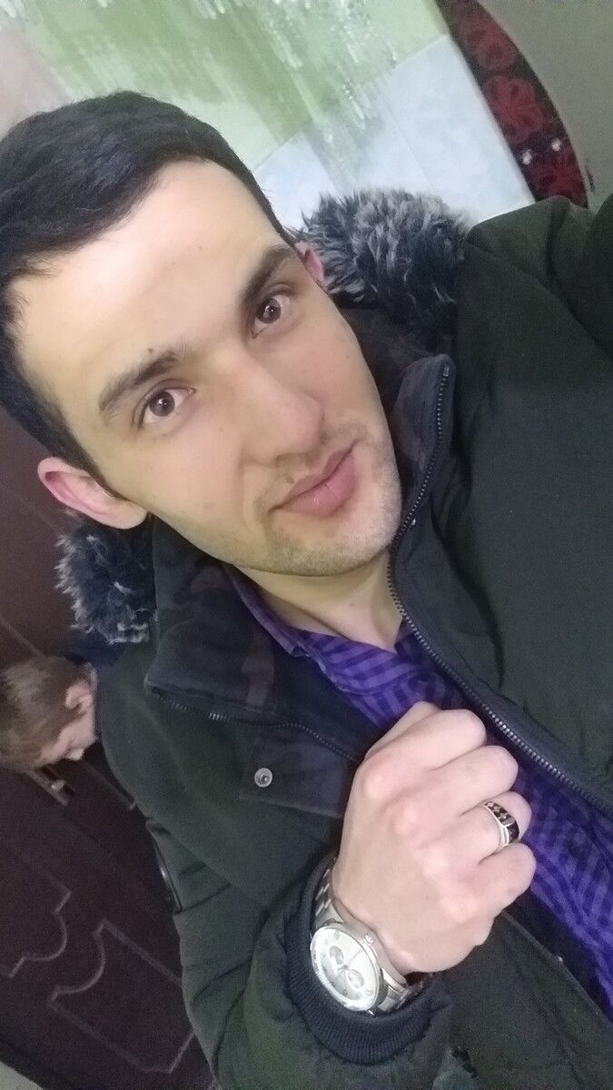  18828878  Otabek, 27 ,    