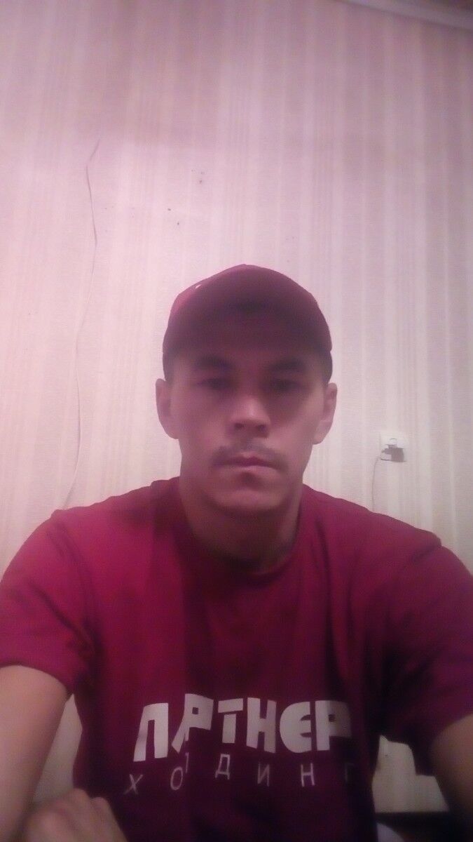  18524328  , 39 ,    