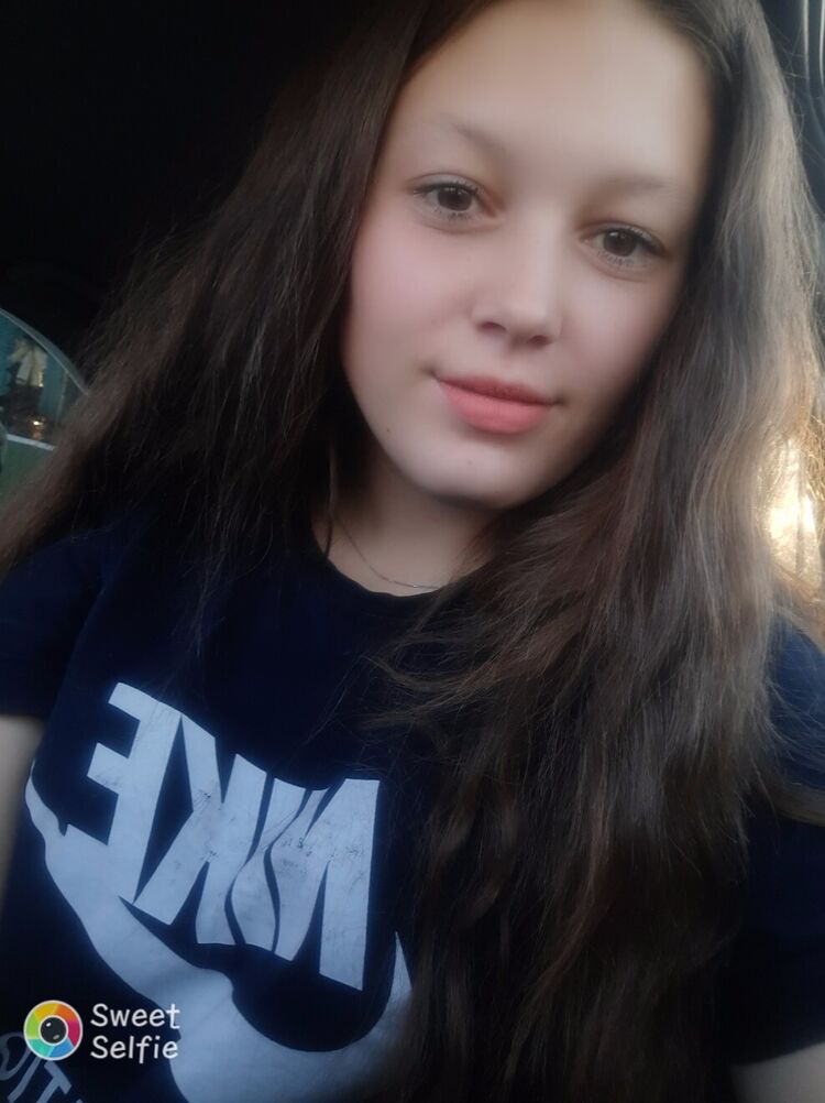  29781448  Irina, 22 ,    