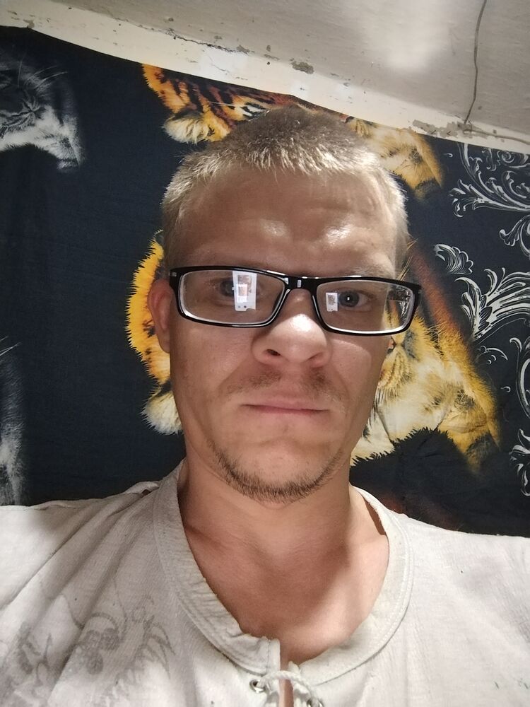  29039978  , 33 ,    