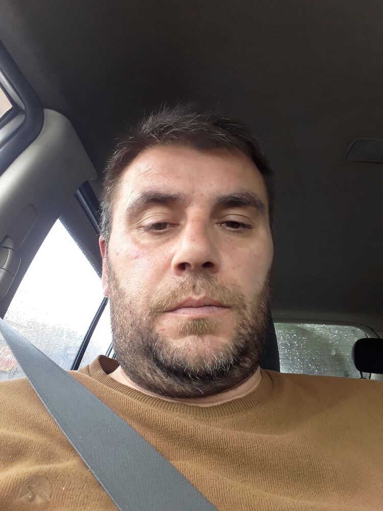  19638878  Sergey, 48 ,    