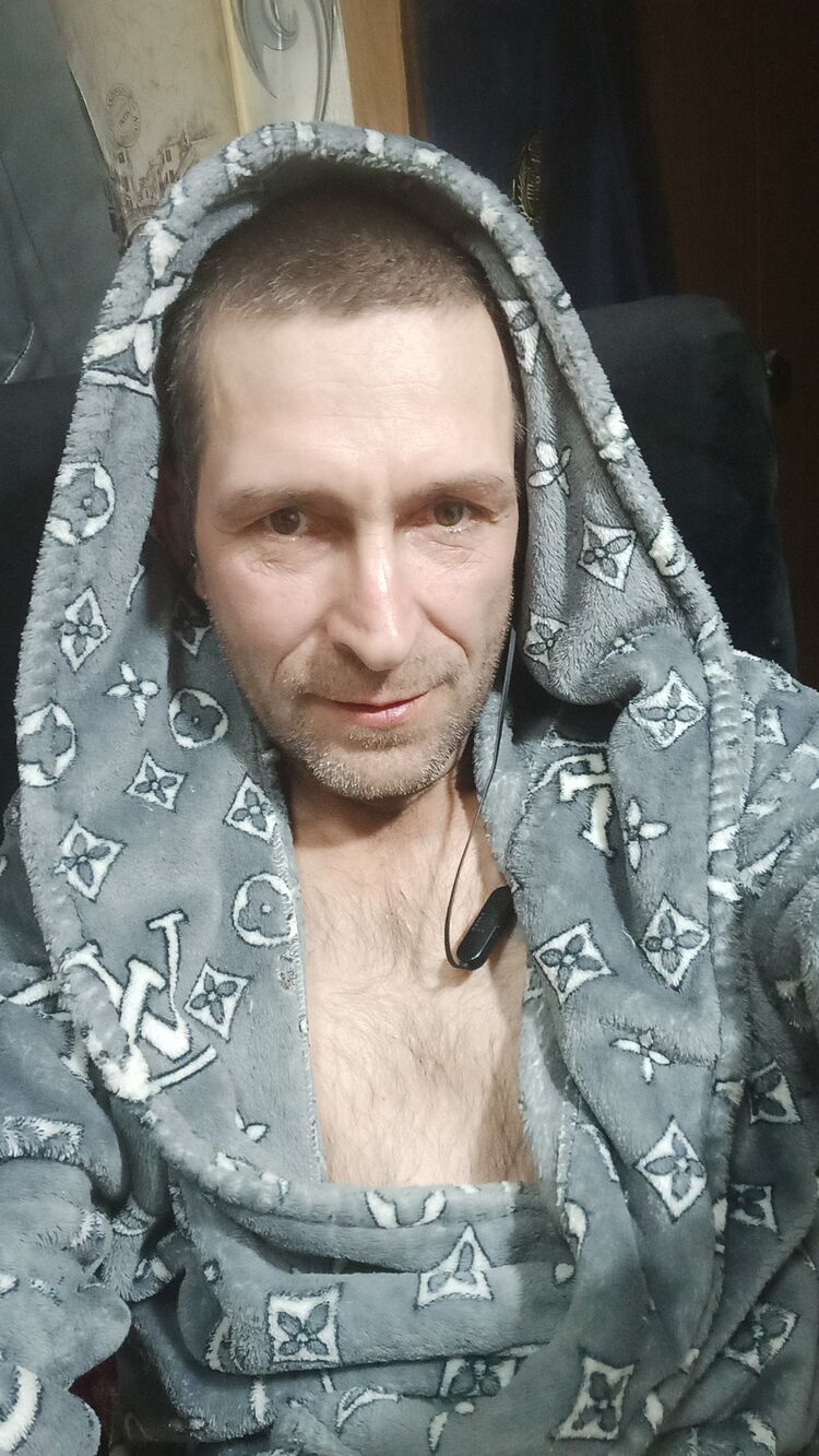  53761968  , 40 ,    