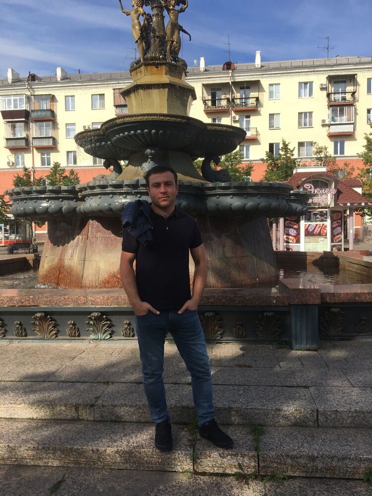  28036438  Zahar, 31 ,    