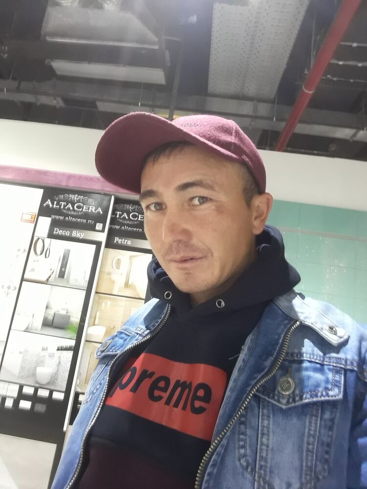  ,   Daniyr, 35 ,   ,   , c 