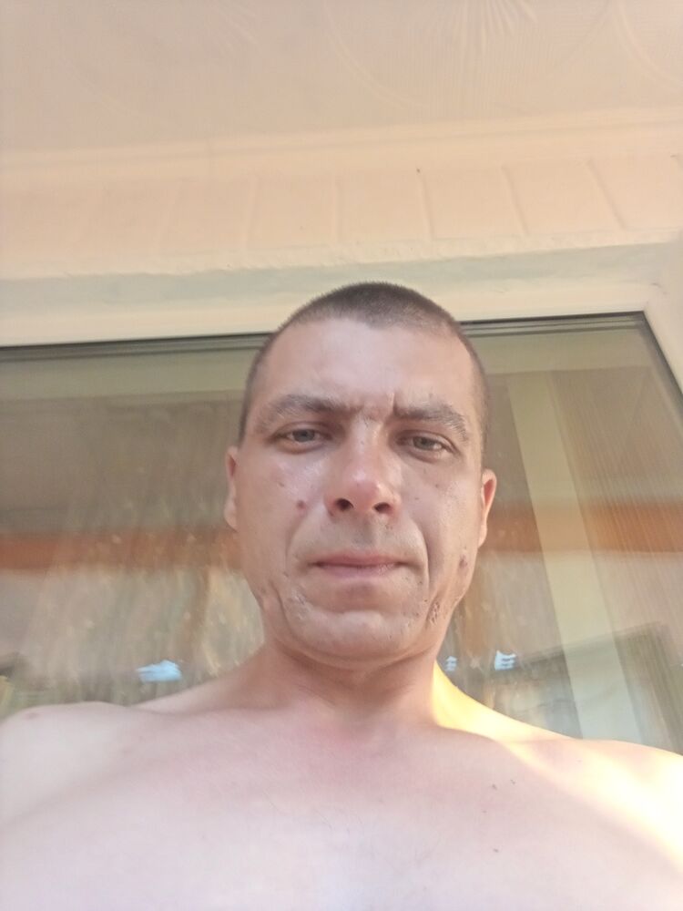  44893828  , 38 ,    