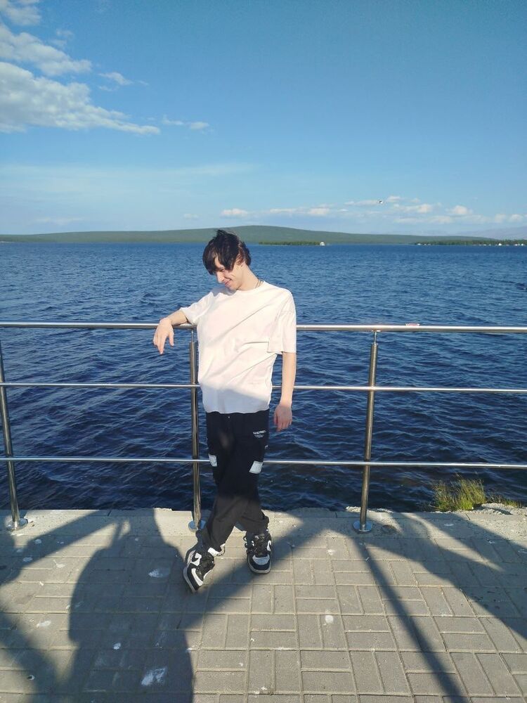 ���� 53680318 ����� Ҹ��, 21 ���, ���� ���������� � �����������