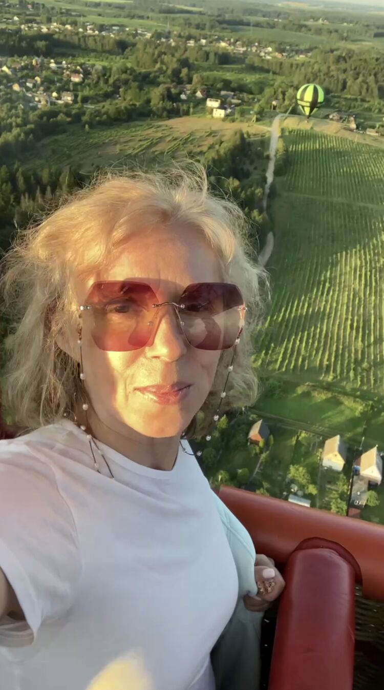  54517388  Irina, 51 ,    