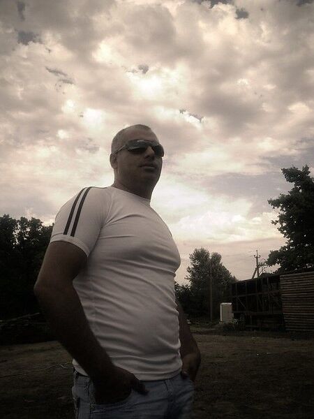  14493798  Alex, 39 ,    