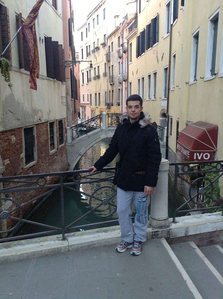  Praha,   , 34 ,   