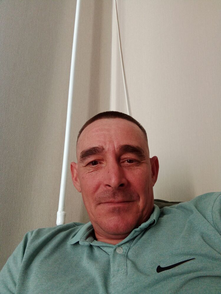  43345538  , 40 ,    