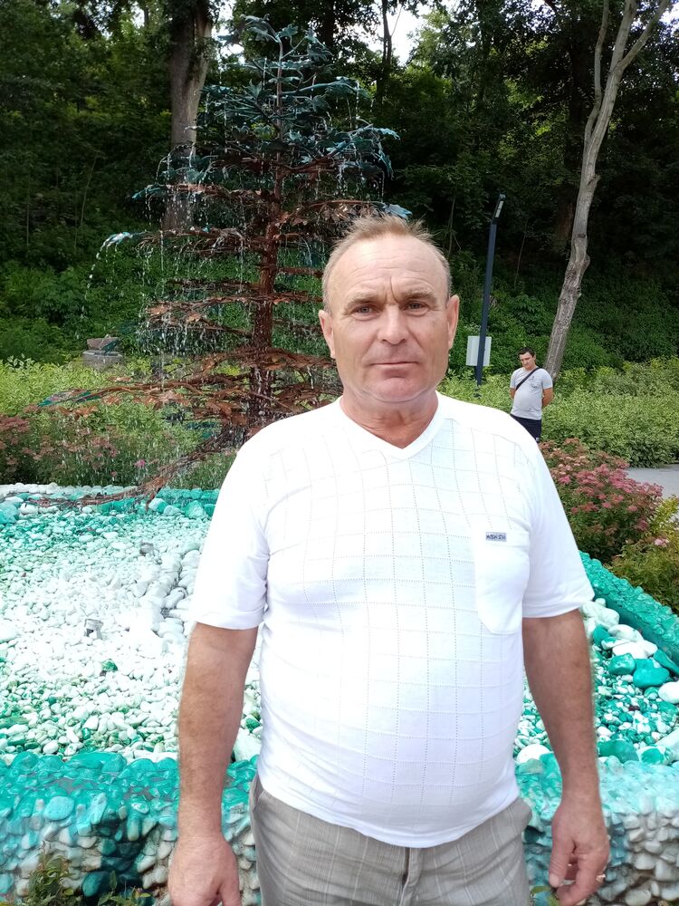  23368638  , 60 ,    
