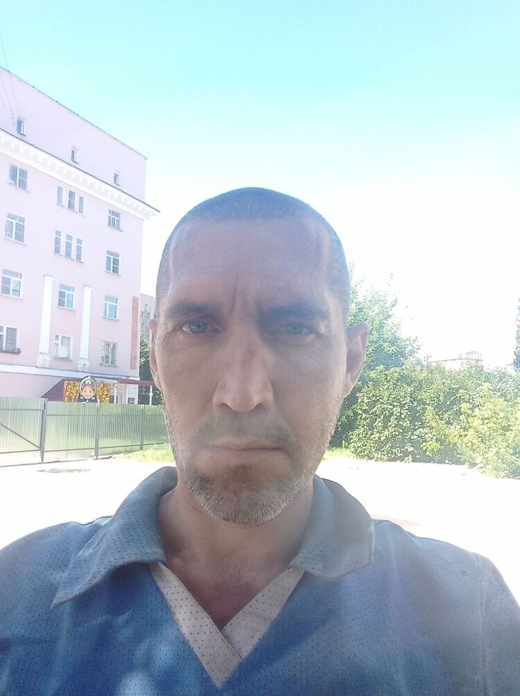  44921858  , 41 ,    