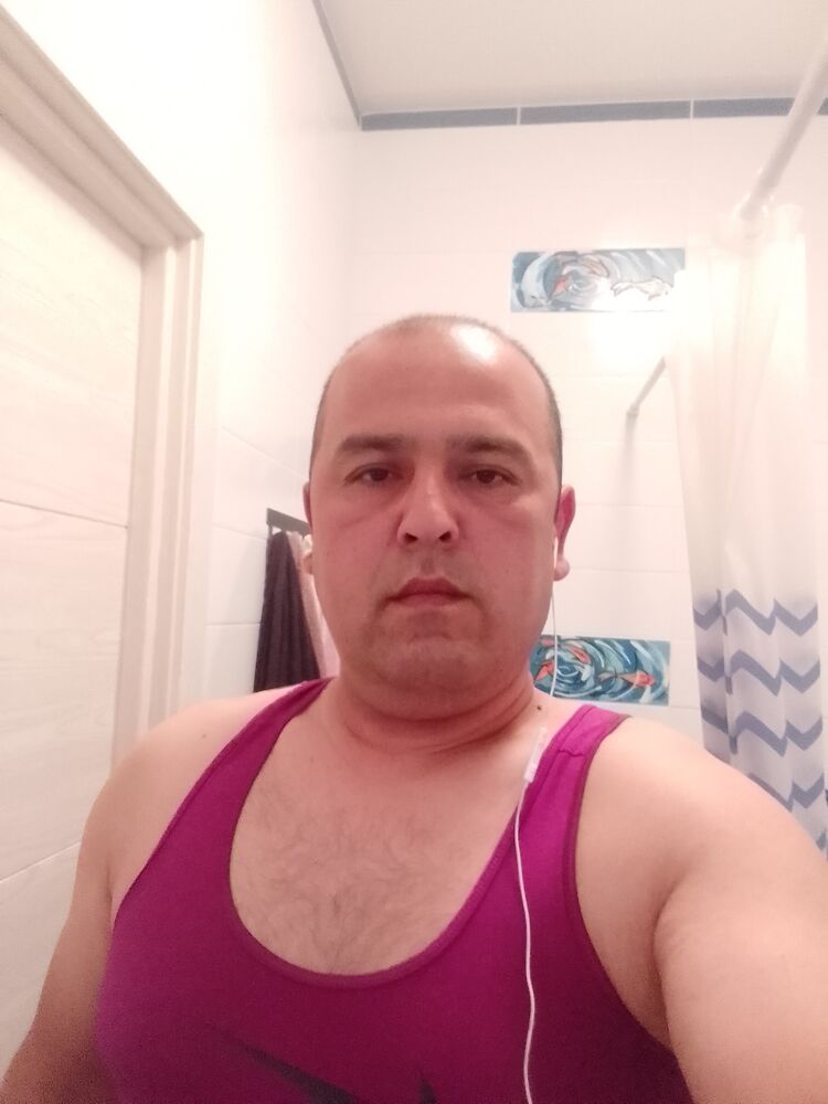  47044628  , 37 ,    