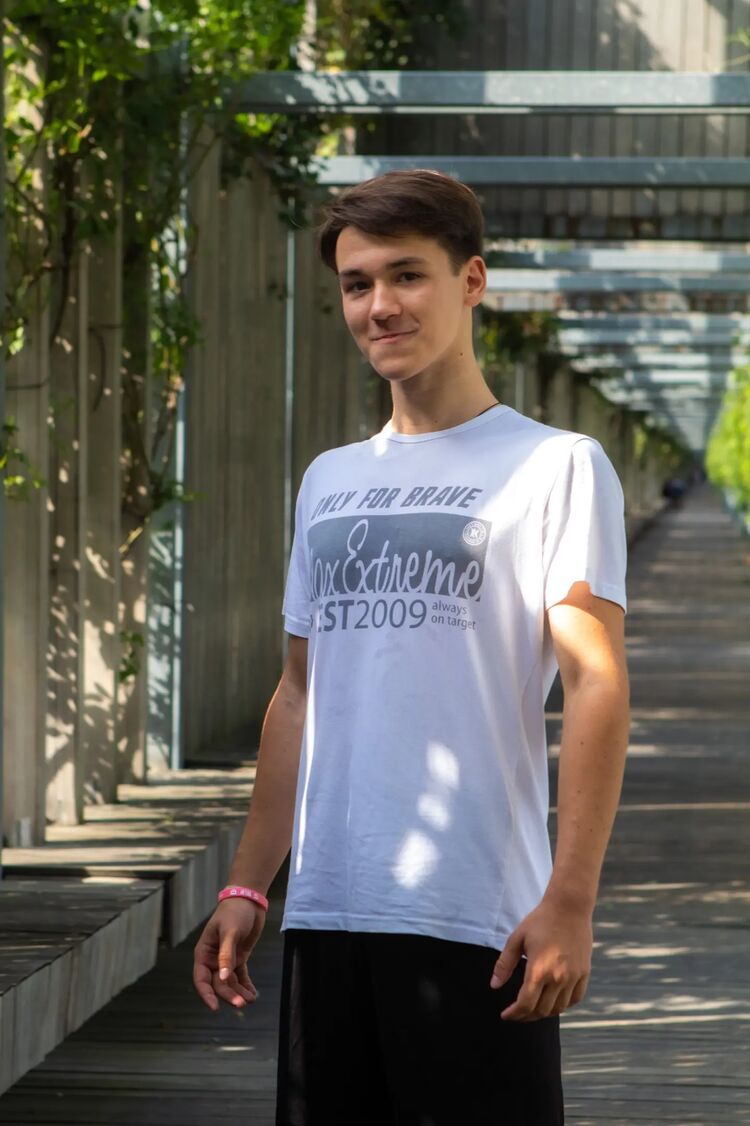 ���� 49976268 ����� �����, 19 ���, ���� ���������� � ����������