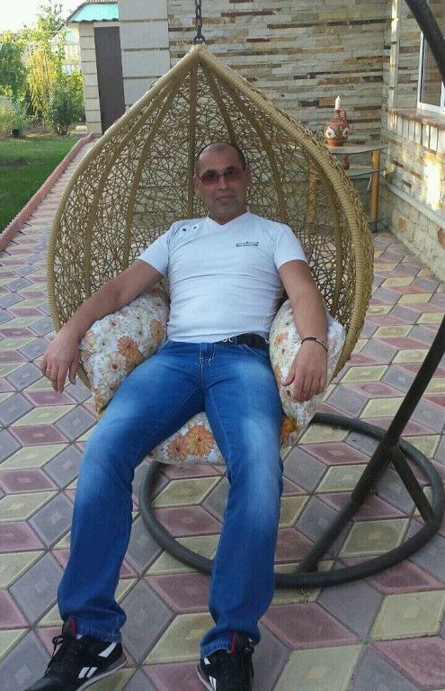  7711718  Urik, 56 ,    
