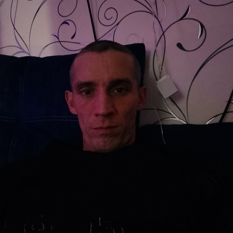  47676698  , 35 ,    