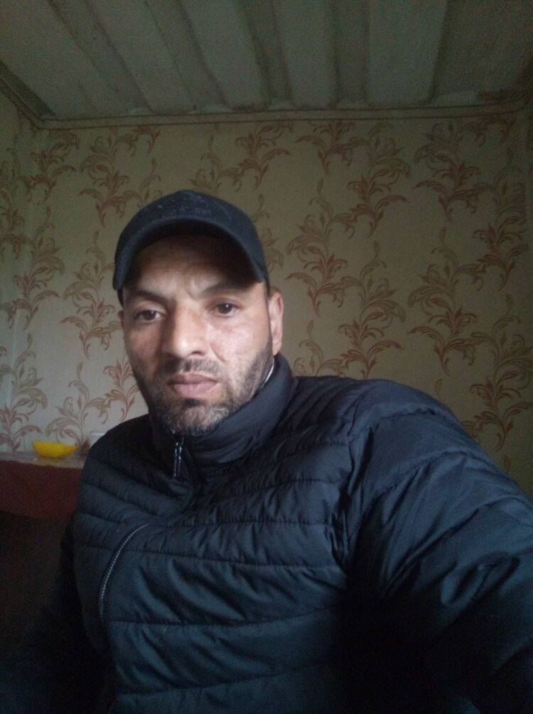  26152548  Rustam, 35 ,    