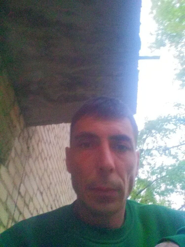  7579818  , 42 ,    