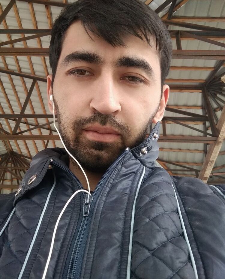  17185848  Farrux, 36 ,    