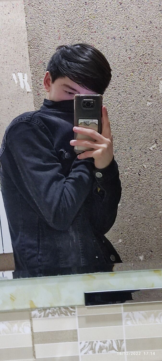  ,   Uwjwjwj, 22 ,   ,   
