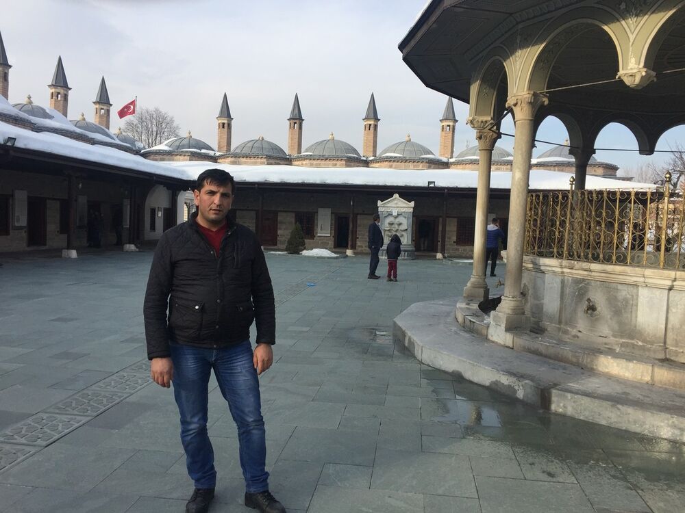  ,   Mustafa, 43 ,   ,   , c 