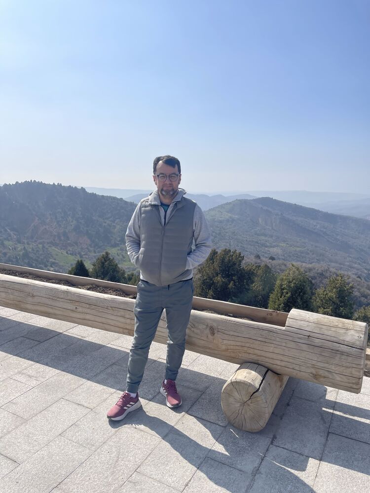  ,   Salohiddin, 40 ,   ,   