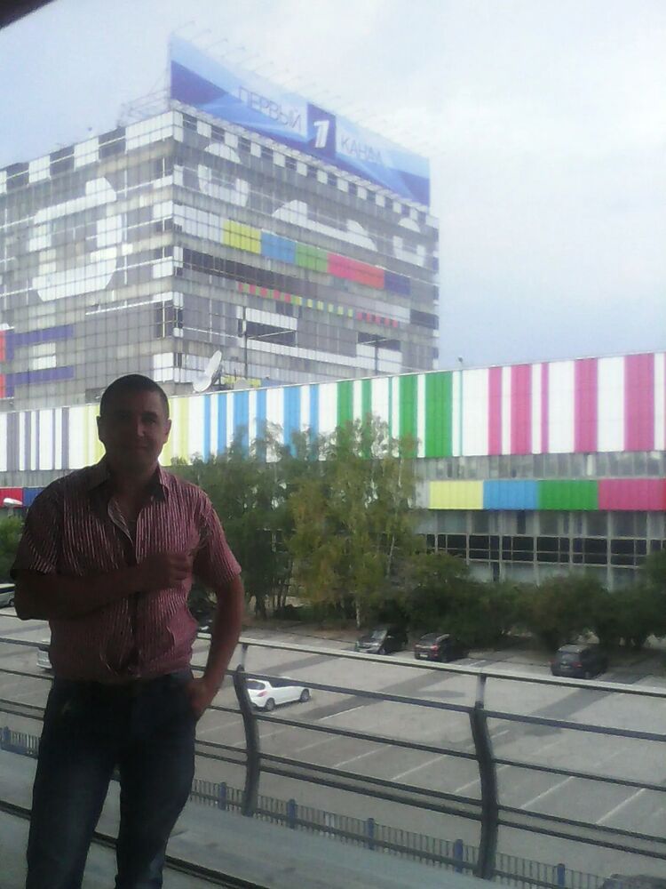  ,   Nikolas, 40 ,     , c 
