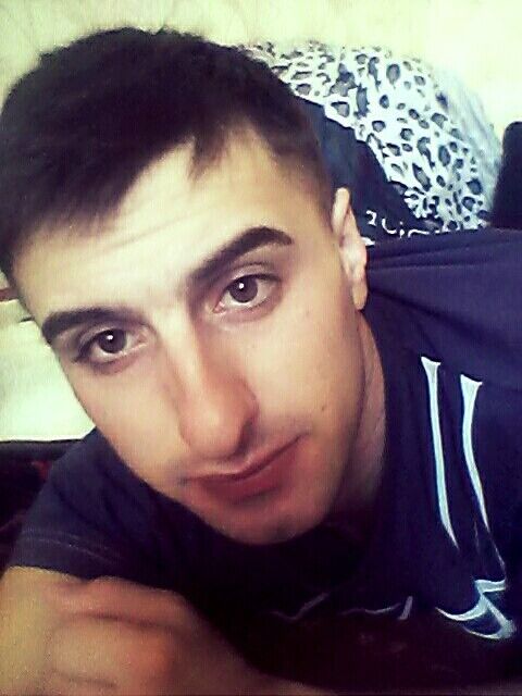  7871948  Artem, 32 ,    