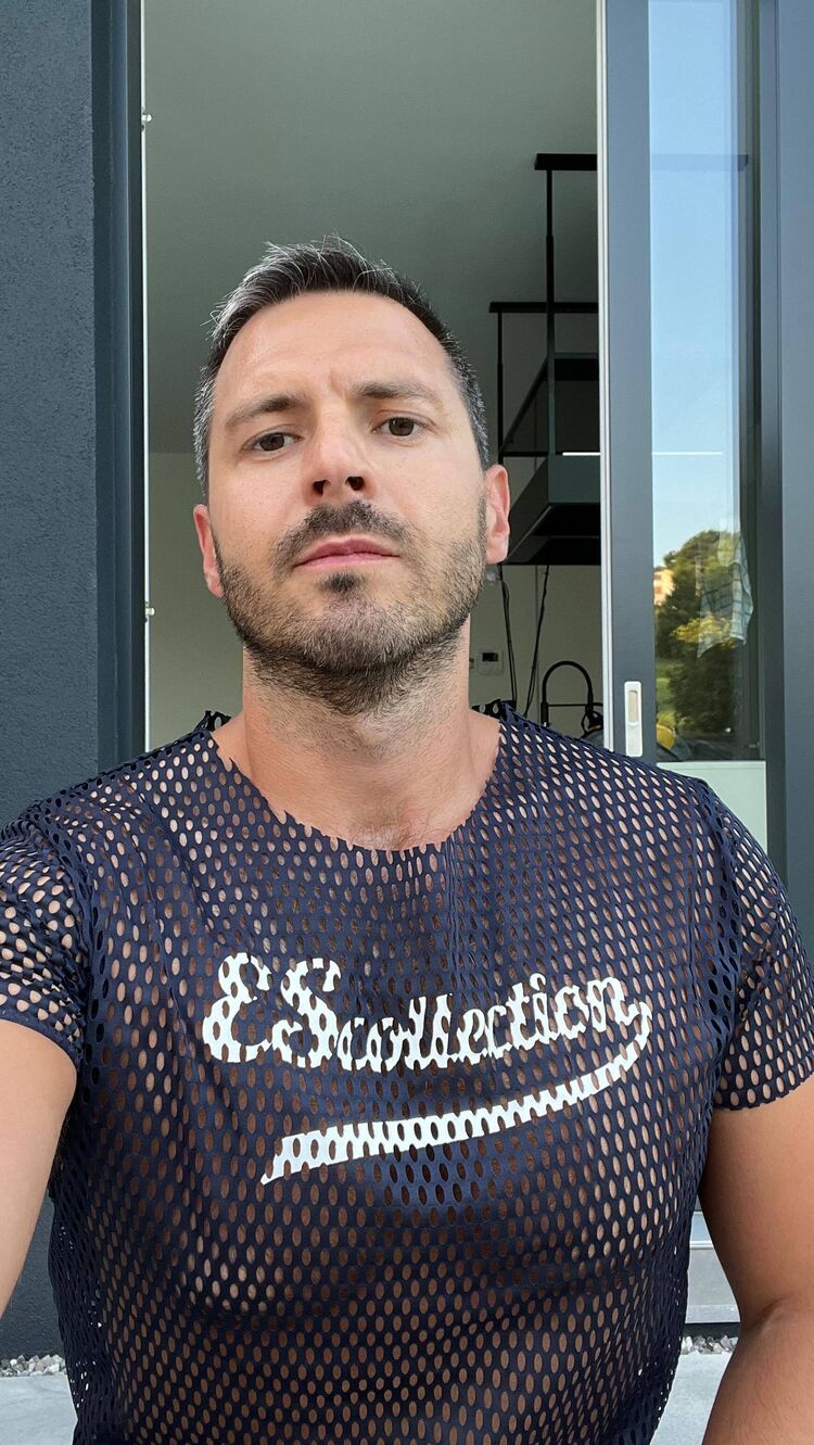 ���� 56059628 ������� ������, 37 ���, ���� ���������� � �����-����������