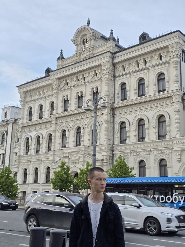  51969198  Danila, 23 ,    